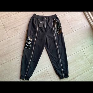 Nike | Pants \u0026 Jumpsuits | Nike Sportswear Icon Clash Cu6925 | Poshmark